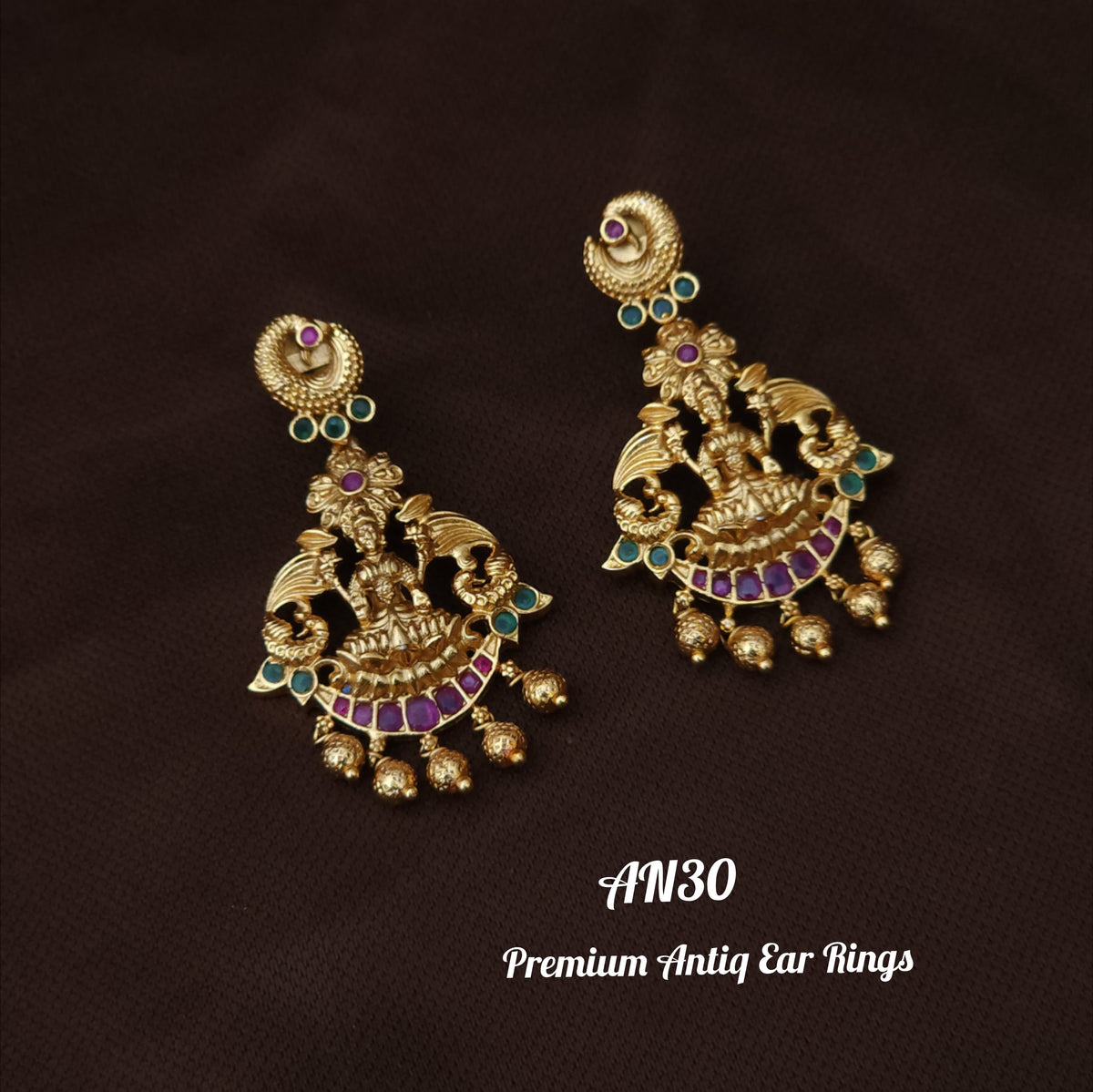 Premium Antiq Ear Rings