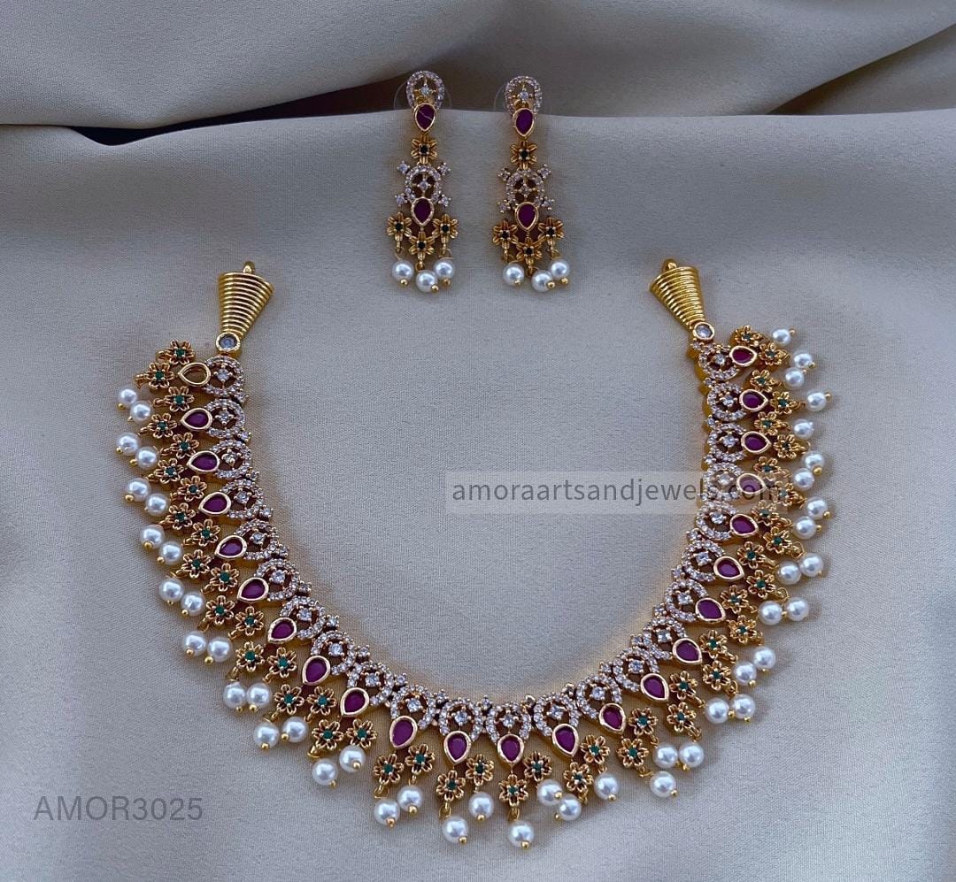 ANTIQUE POLISHED PEARLS, FLORAL DESIGN RUBY COLORED STONES SHORT NECKLACE