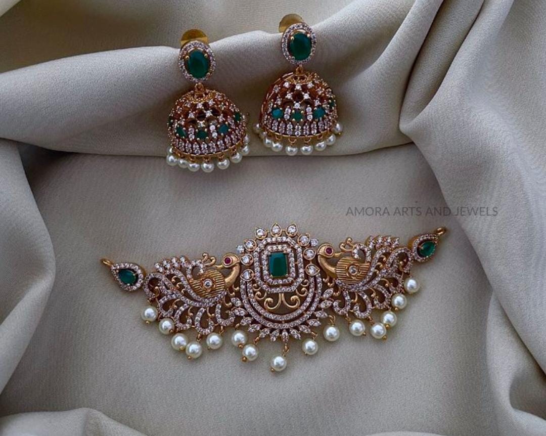 AD BEAUTIFUL CHOKER NECKLACE SET